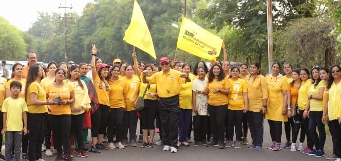 एडवेंचरस हॉकी कार्निवाल से श्रेष्ठा गोयल और मीर रंजन नेगी ने किया इंदौर की महिलाओं को खेल के प्रति जागरूक