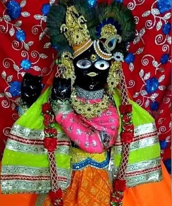 आश्विन कृष्णा तृतीया LIVE DARSHAN : कीजिए देशभर के प्रमुख मंदिरों के मंगला दर्शन