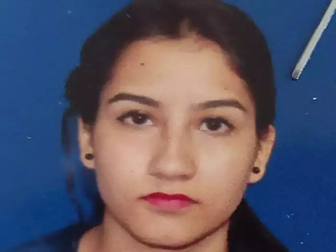 Uttarakhand : अंकिता भंडारी का शव 4 दिन बाद बरामद, BJP नेता के बेटे ने डाला था 'गलत काम' का दबाव, इंकार पर की थी हत्या