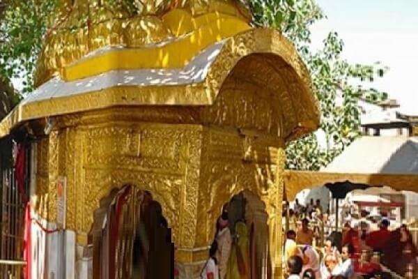 Navratri Special : छिन्नमस्तिका करती हैं समस्त चिताएं दूर, जानिए क्यों यहां शिवलिंग करते है मंदिर की रक्षा