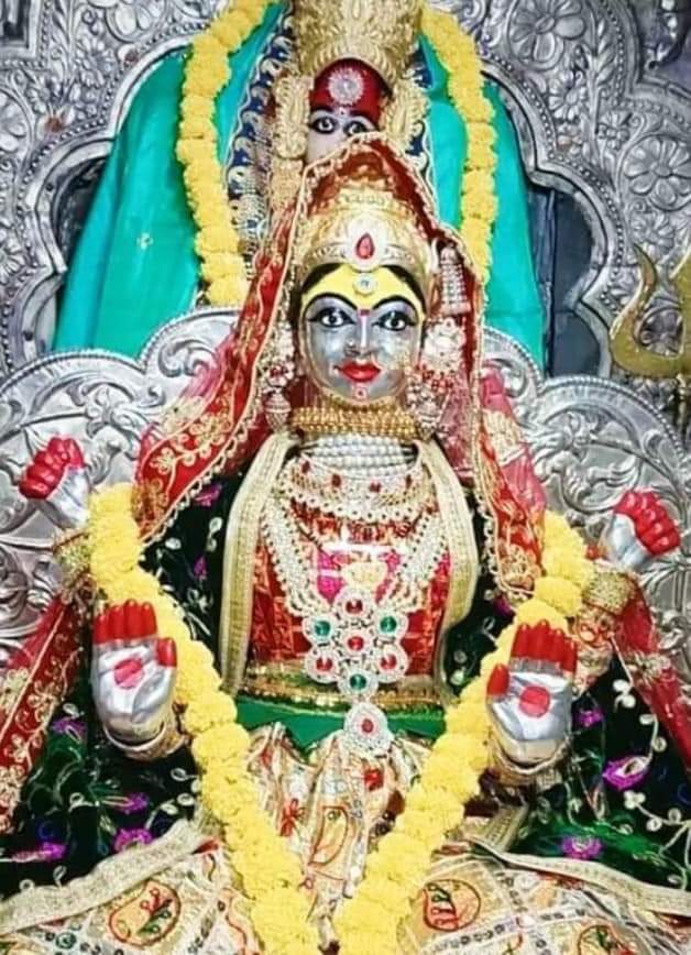 Live Darshan : कीजिए देशभर के प्रमुख मंदिरों के मंगला दर्शन