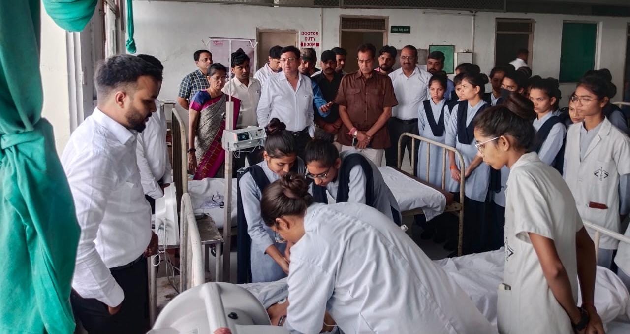 Indore : इंडेक्स नर्सिंग कॅालेज में मानसिक स्वास्थ्य के प्रति जागरूकता बढ़ाने के लिए कार्यशाला का किया आयोजन