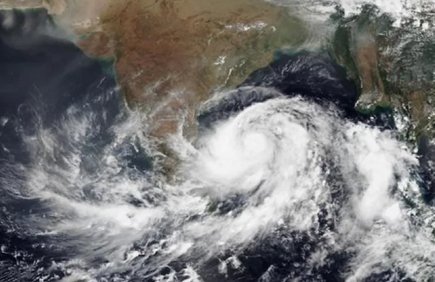 IMD Alert : बारिश से शुरू हो सकती है दिवाली, मौसम विभाग ने जताई साइक्लोन की आशंका
