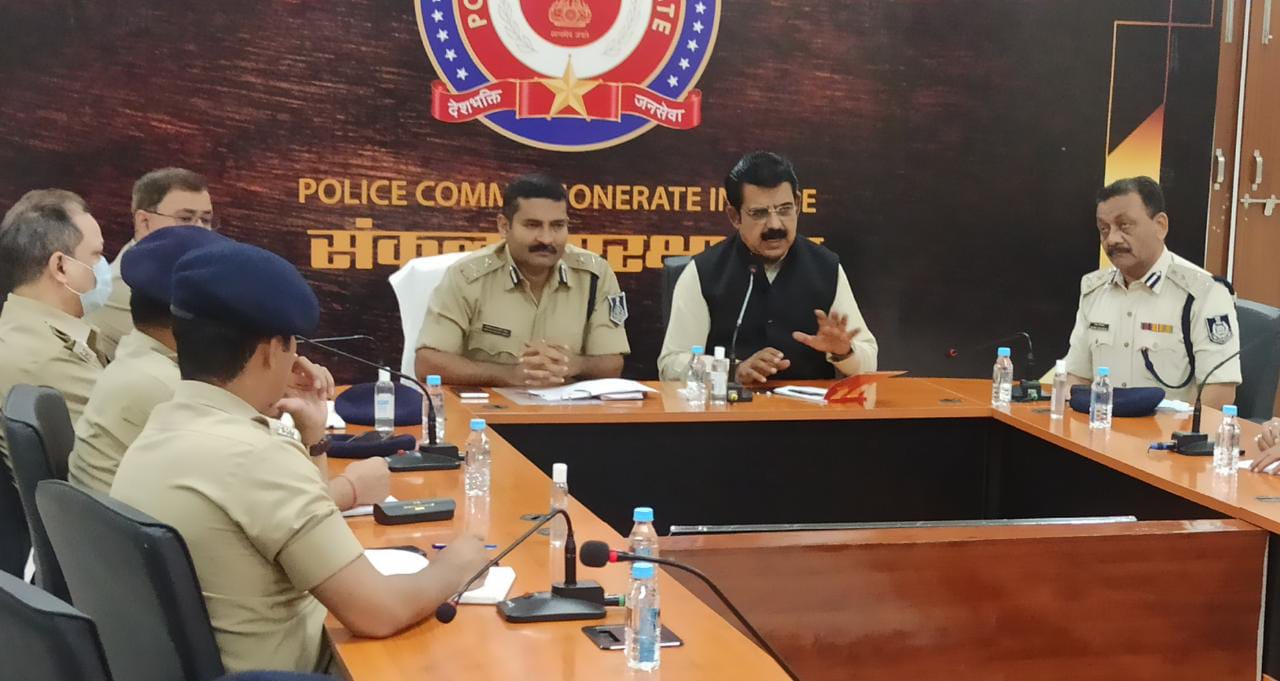 Indore : सांसद लालवानी ने पुलिस अधिकारियों के साथ तैयार किया एक्शन प्लान, दिवाली से पहले ट्रैफिक में लाए सुधार
