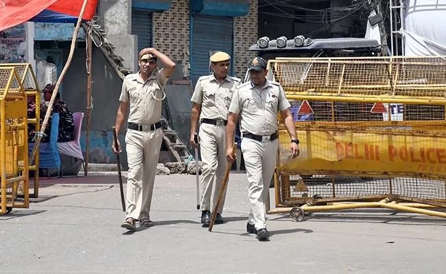 Delhi में पकड़ाई लेडी चीनी जासूस, मजनू का टीला इलाके से किया गिरफ्तार
