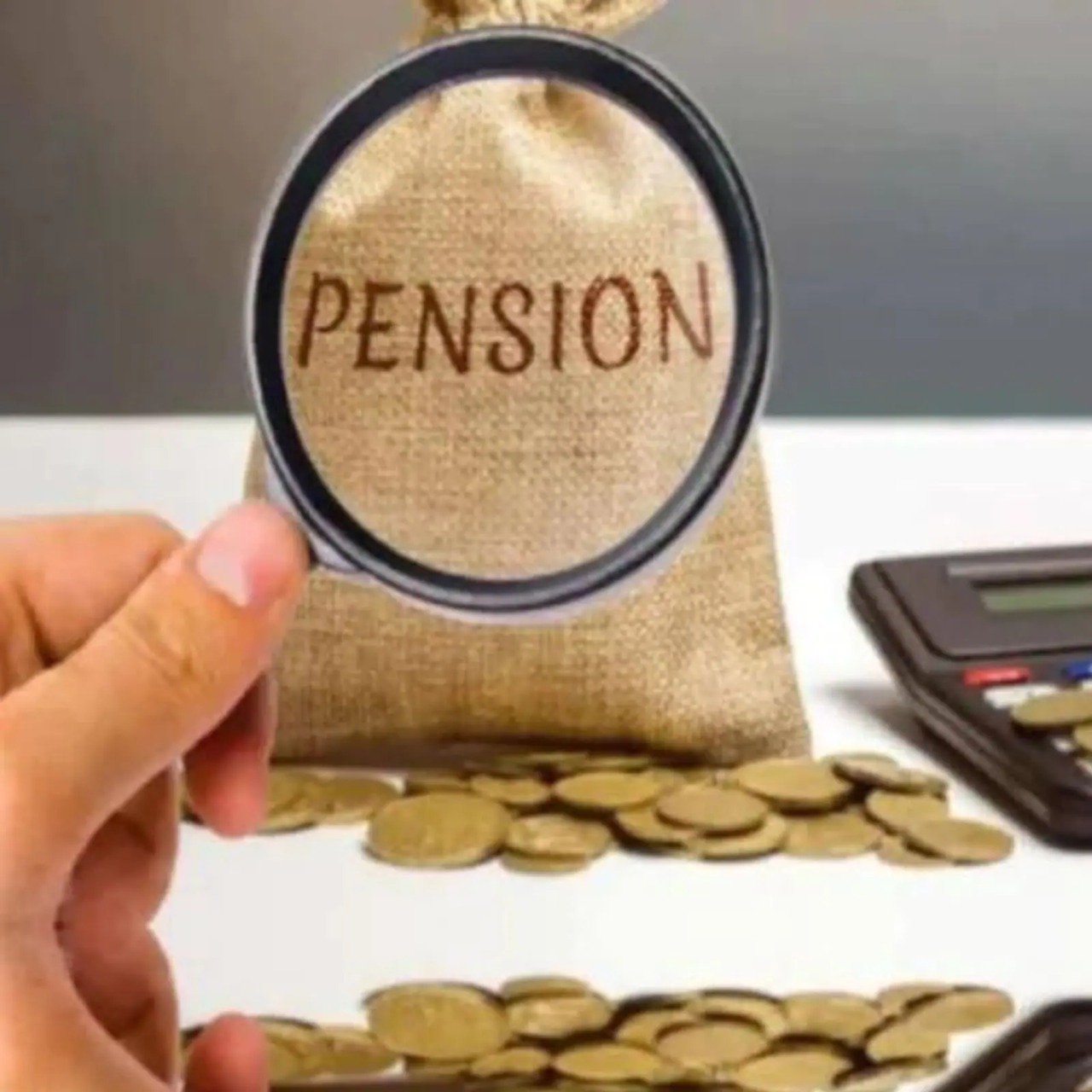 इस राज्य में लागू हुई पुरानी पेंशन स्कीम, नई से खुश नहीं थे कर्मचारी, जानिए किस CM ने किया इन States से बड़ा वादा