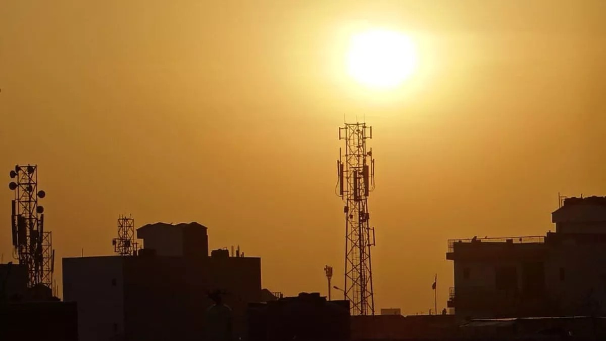 IMD Update : इन जिलों में दिखे सर्दी के तीखे तेवर, राजधानी दिल्ली सहित इतने राज्यों में पश्चिमी विक्षोभ कराएगा बारिश