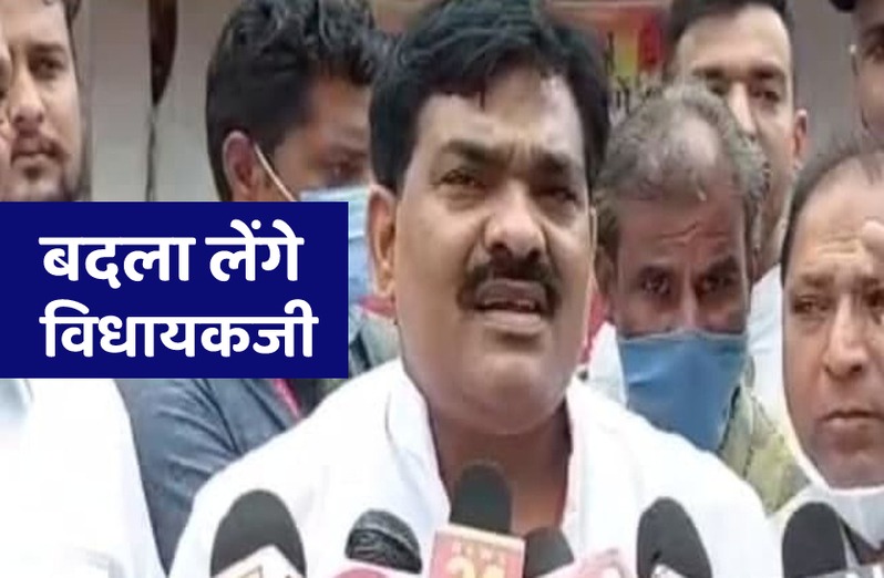 कांग्रेस विधायक Manoj Chawla पहुंचे माँ बगुलामुखी के दरबार में, Ratlam के आलोट में खाद लूट के बनाए गए हैं आरोपी