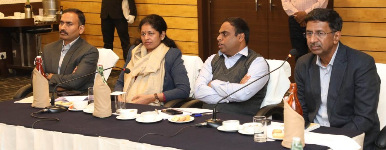 प्रवासी भारतीय सम्मलेन की तैयारियों का प्रबंध संचालक और कलेक्टर इलैयाराजा ने लिया जायजा