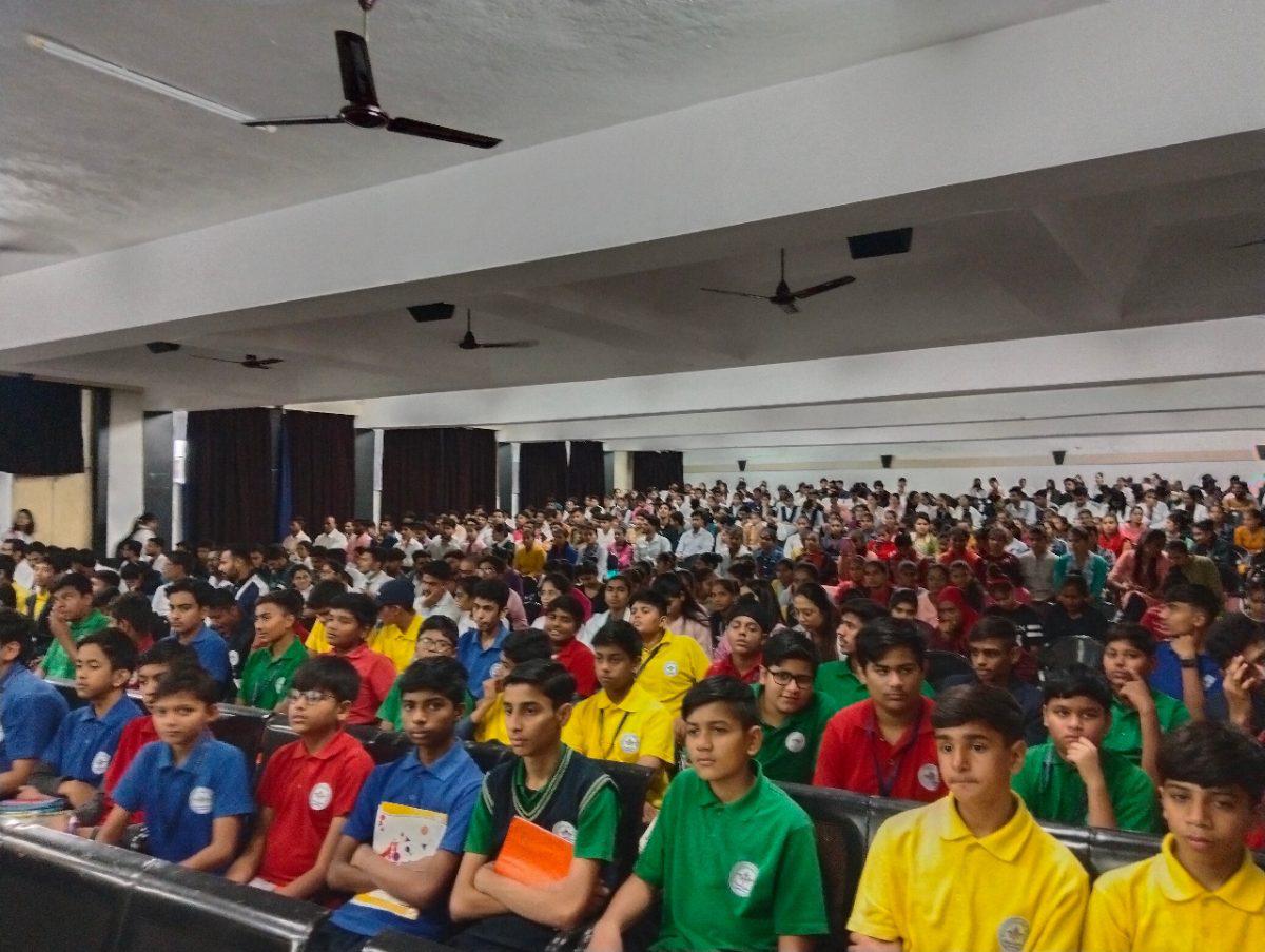 संविधान दिवस पर मालवांचल यूनिवर्सिटी और इंडेक्स समूह संस्थान में आयोजित हुआ व्याख्यान
