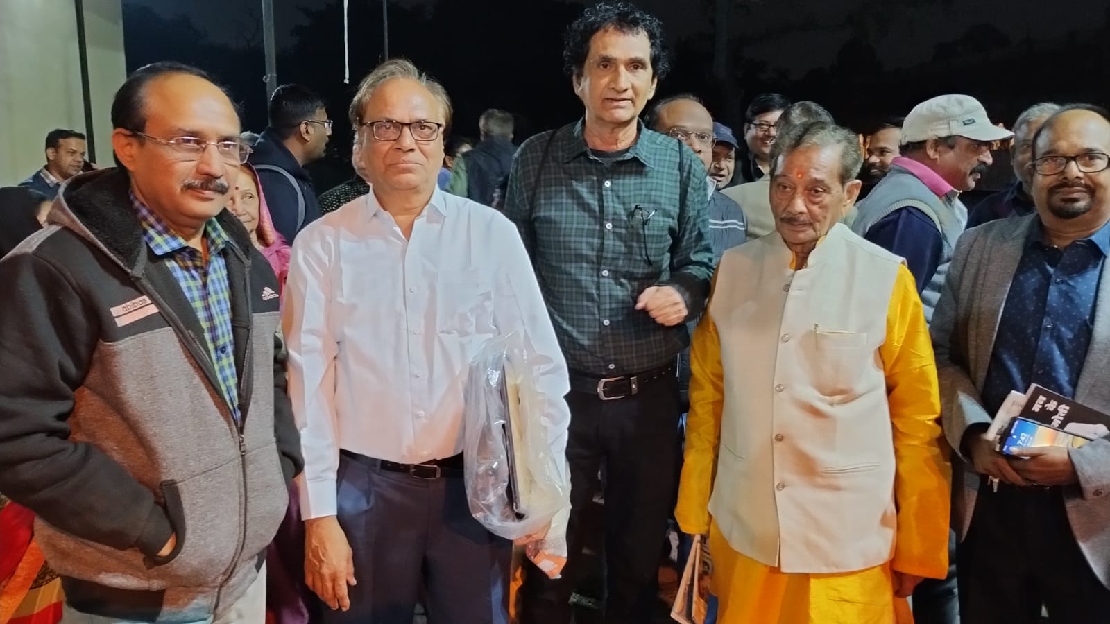 स्टेट प्रेस क्लब इंदौर के मंच पर वरिष्ठ पत्रकार अर्जुन राठौर को किया गया सम्मानित