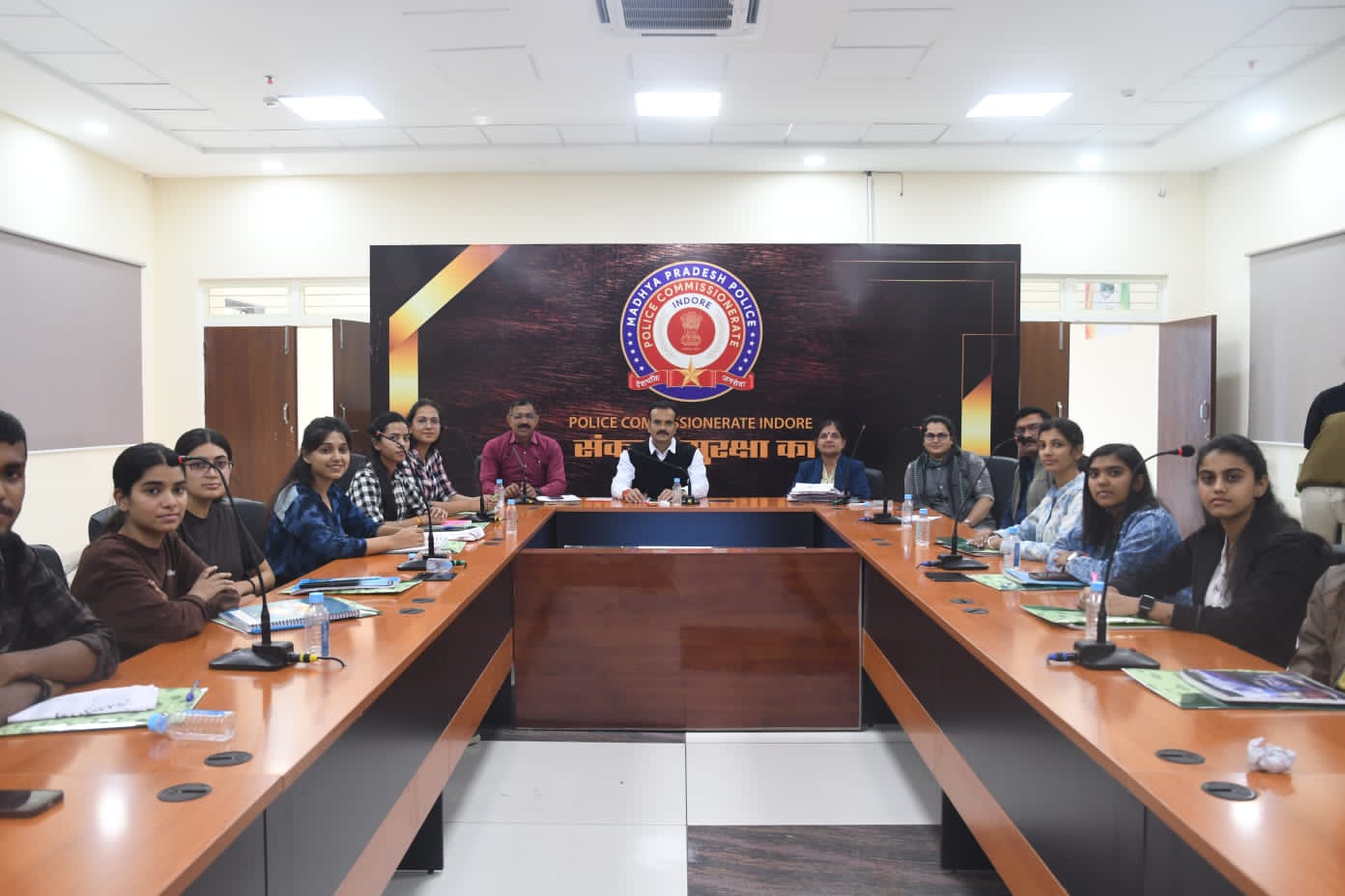 Indore: फिंगर प्रिंट के महत्व एवं उपयोगिता को लेकर पुलिस कंट्रोल रूम प्रशिक्षण कार्यशाला का हुआ आयोजन