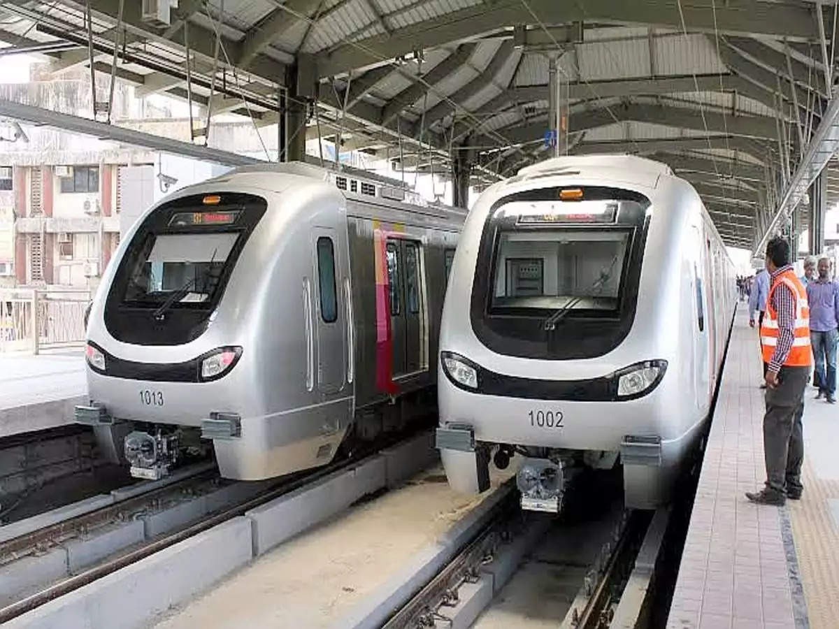 Indore Metro Project Update : ट्रायल रन के लिए जुलाई में आएगी 2 मेट्रो ट्रेन, एक बार मे 250 यात्री एक साथ कर सकेंगे सफर