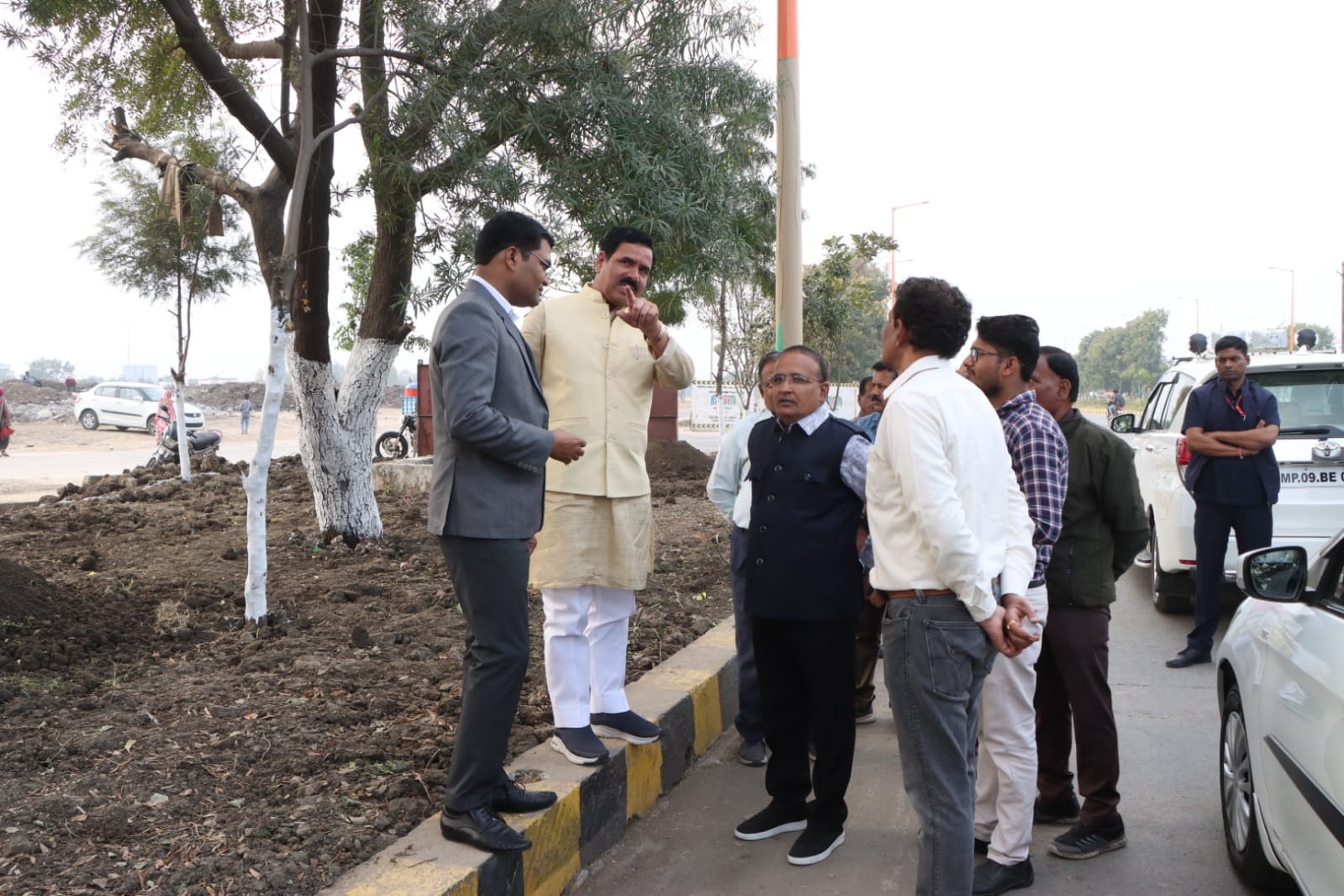 IDA के अध्यक्ष चावड़ा ने सुपर कॉरिडोर में चल रहे सौन्दर्यकरण और साज सज्जा के कार्यों का किया निरीक्षण