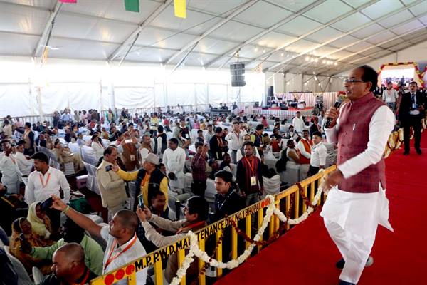 सीएम शिवराज ने किया बड़ा ऐलान, नगरीय निकाय जन-प्रतिनिधियों के मानदेय और भत्ते होंगे दोगुने