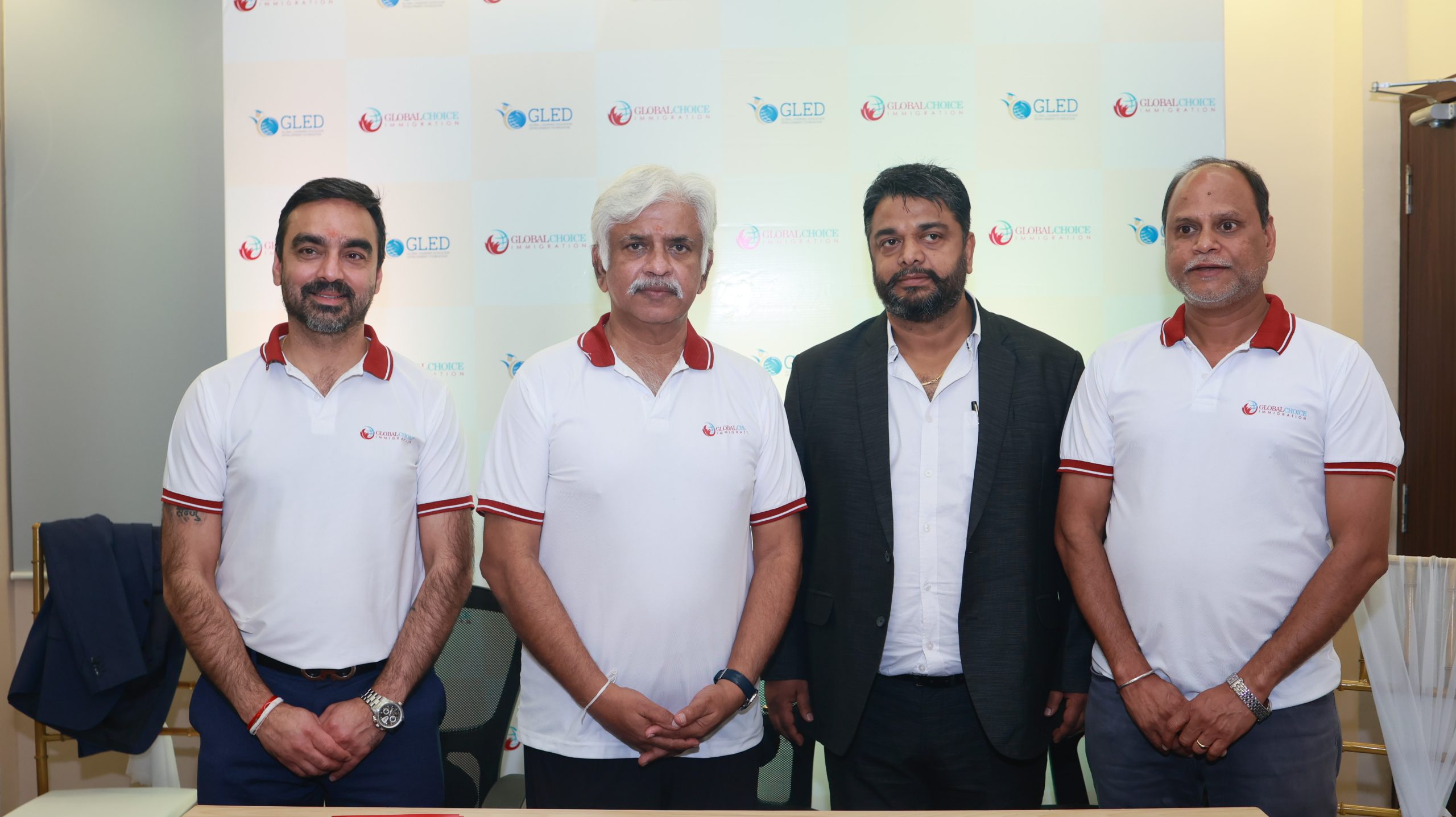 अंतर्राष्ट्रीय क्रिकेटर Arjuna Ranatunga ने ग्लोबल चॉइस इमीग्रेशन के इंदौर ऑफिस का किया शुभारम्भ
