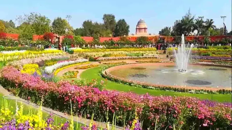 Mughal Gardens of Rashtrapati Bhavan renamed, now the world will know by  this nameराष्ट्रपति भवन के मुगल गार्डन का नाम बदला, अब इस नाम से जानेगी  दुनिया - Ghamasan News