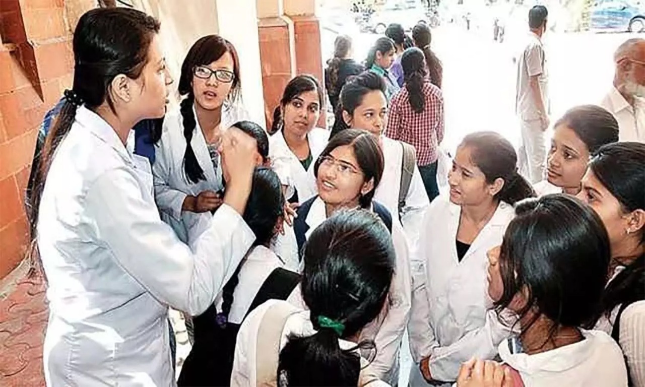 मध्यप्रदेश के मेडिकल छात्र नहीं दे पाएंगे नीट पीजी की परीक्षा, अंधकार में छात्रों का भविष्य