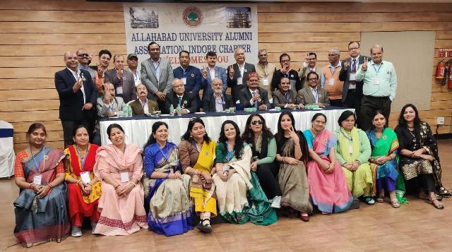 रोचक गेम्स के साथ हुआ इलाहाबाद विश्वविद्यालय के पूर्व छात्रों का मिलन समारोह