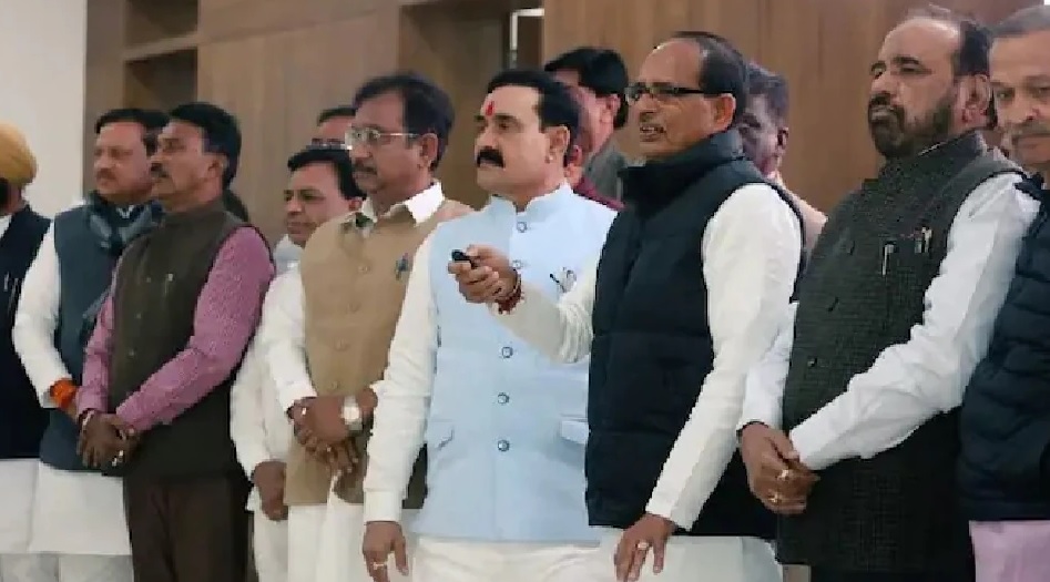 आज MP में होंगे कई बड़े फैसले, बैठक से पहले CM शिवराज ने कहा- नए साल में नई सौगात देने जा रही सरकार