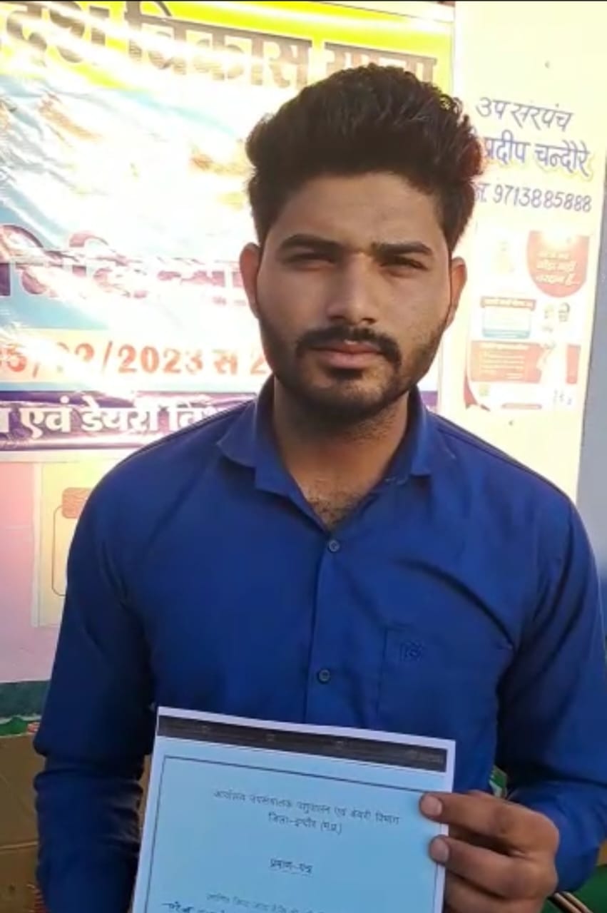 मुर्गी बनी आर्थिक उन्नति का सहारा