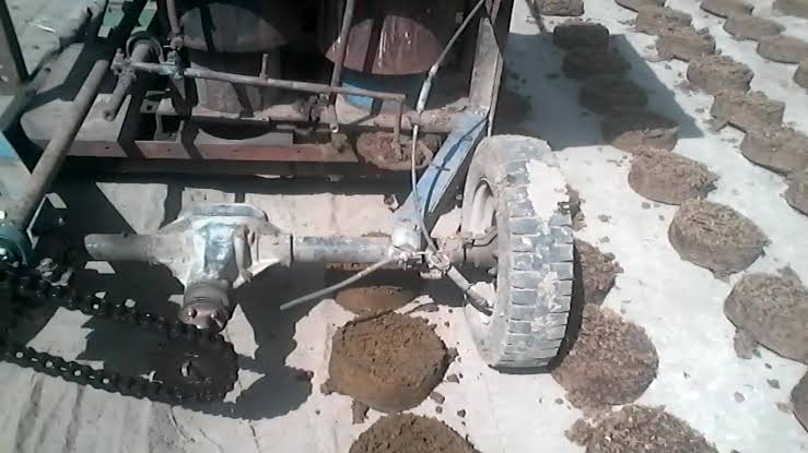 Indore : शमशान में गाय के पवित्र गोबर से बने कंडो (Condos) का होगा इस्तेमाल, नगर निगम बनवाएगा गोशाला के गोबर से कंडे