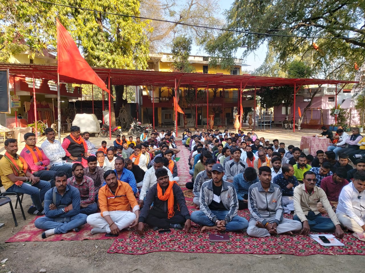 Vishva Hindu Parishad बजरंग दल इंदौर विभाग के द्वारिका जिला में धर्म रक्षा निधि समर्पण अभियान किया प्रारंभ