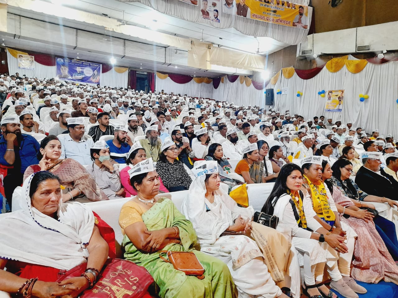हमारा चुनाव जनता लड़ेगी- संदीप पाठक