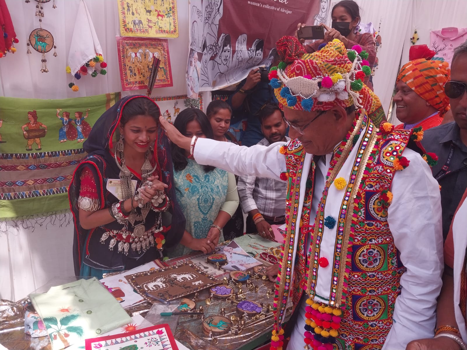 भगोरिया को राजकीय पर्व एवं सांस्कृतिक धरोहर के रूप में स्थापित किया जाएगा : CM शिवराज