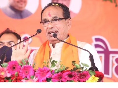 CM शिवराज ने मीडिया के माध्यम से बहनों को दिया संदेश, बोले- सरल है मुख्यमंत्री लाड़ली बहना योजना में आवेदन की प्रक्रिया
