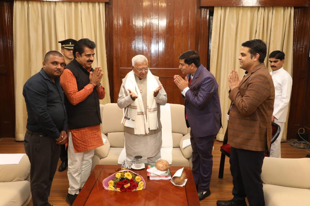 Indore : डीएवीवी में 'स्कूल ऑफ आयुष' शुरू करने को लेकर बनी सैद्धांतिक सहमति