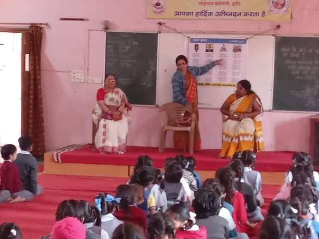 अनूठा प्रयास : वामा की आवाज, सड़क सुरक्षा का आगाज़