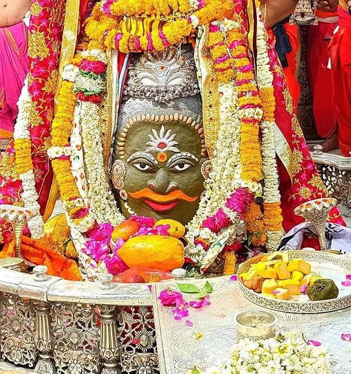 हमारे साथ कीजिए देश और दुनिया के प्रमुख मंदिरों के लाइव दर्शन