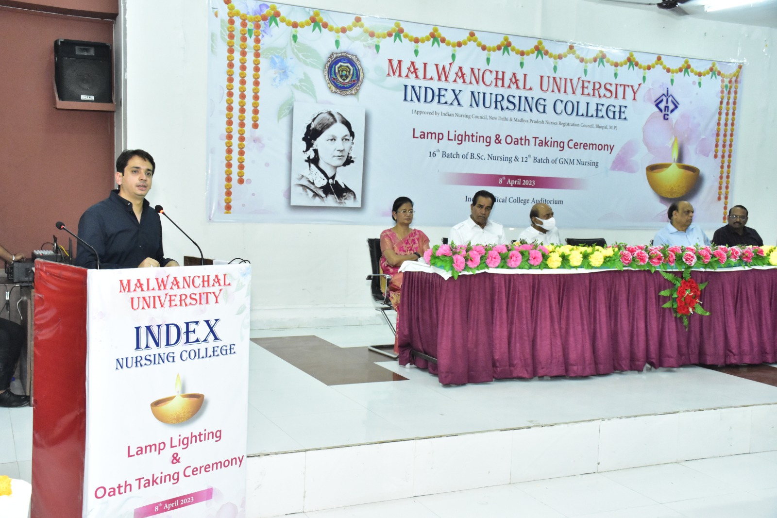 Indore : इंडेक्स नर्सिंग कॅालेज में शपथ विधि समारोह संपन्न, छात्रों ने सेवा और कर्तव्य निष्ठा की ली शपथ