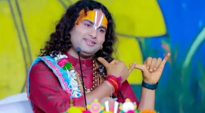 इंदौर में चल रही कथा के बीच अनिरुद्धाचार्य महाराज को मिली बम से उड़ाने की धमकी, मांगी 1 करोड़ की फिरौती, बढ़ाई गई सुरक्षा