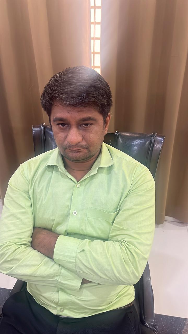 Trap action of Indore : विपुस्था लोकायुक्त संभाग इंदौर की ट्रैप कार्रवाई, रिश्वत लेते 3 आरोपी पकड़ाएं