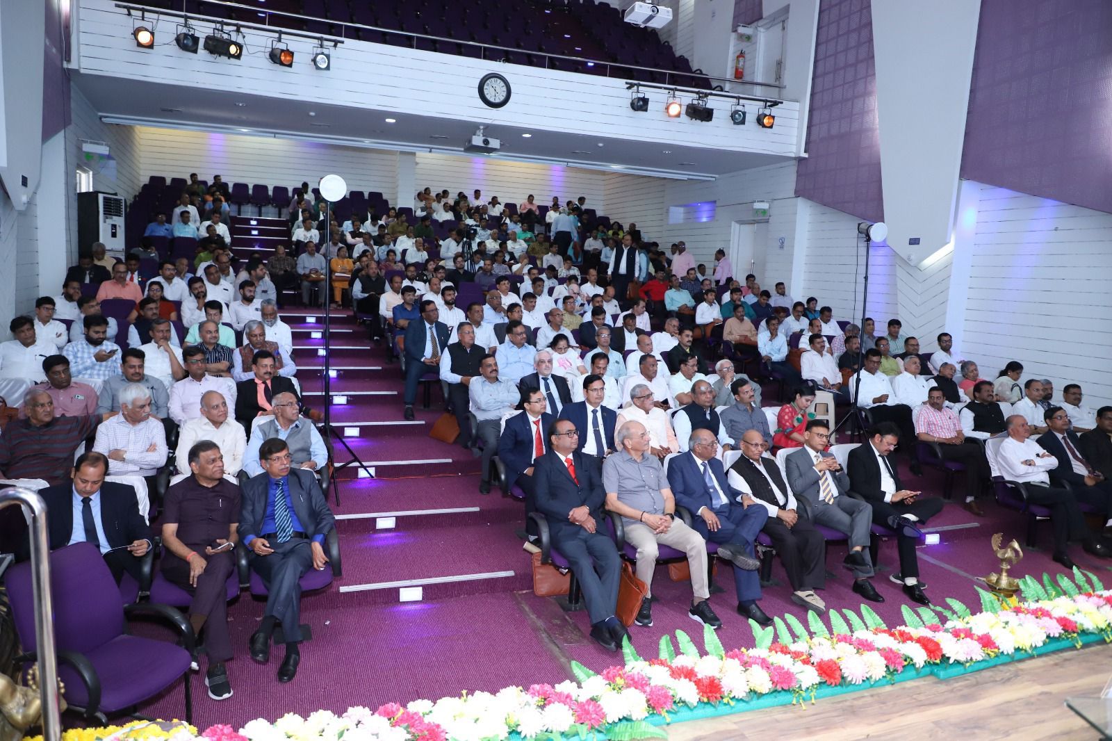 National Tax Conference : नेशनल टैक्स कॉन्फ्रेंस में डॉ. सीए गिरीश आहूजा ने कहा ट्रस्ट सोसाइटीज का रजिस्ट्रेशन पहले बहुत आसान था, अब पूरी प्रोसेस बहुत कॉम्प्लिकेटेड हो गई