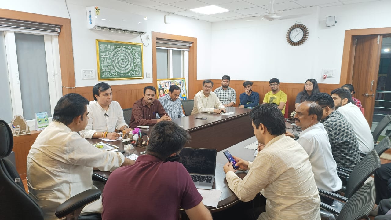 Indore : 24 मई को सांसद जॉब फेयर का आयोजन, ऑन द स्पॉट मिलेगी हजारों रुपए की नौकरी