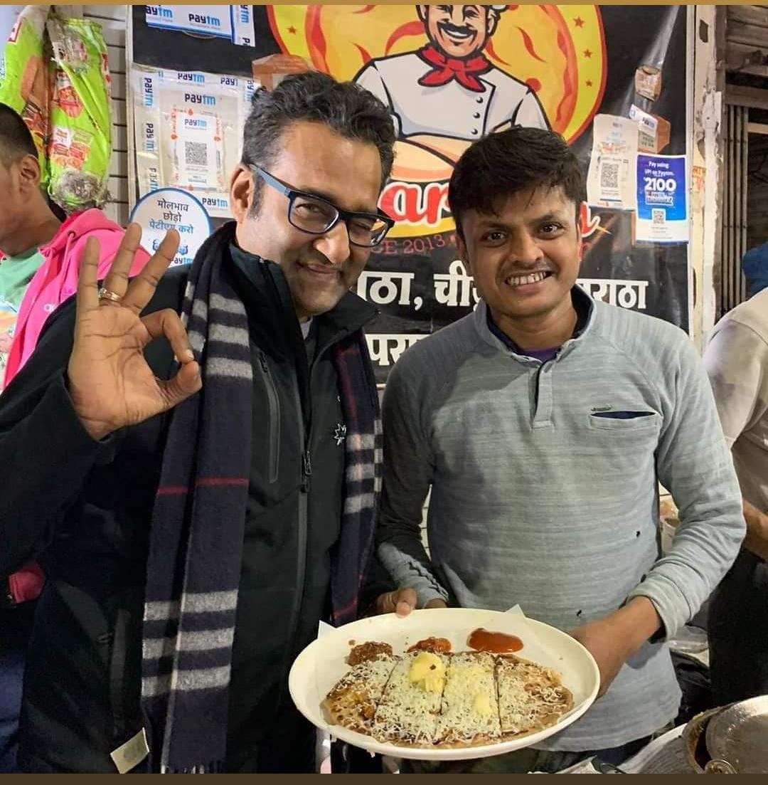 लोगों की जुबान पर शाही पराठे का स्वाद ऐसा चढ़ा कि लोगों ने दुकान का नाम ही आदेश शाही पराठा रख दिया, इसका स्वाद चखने वाले नही भूलते कभी