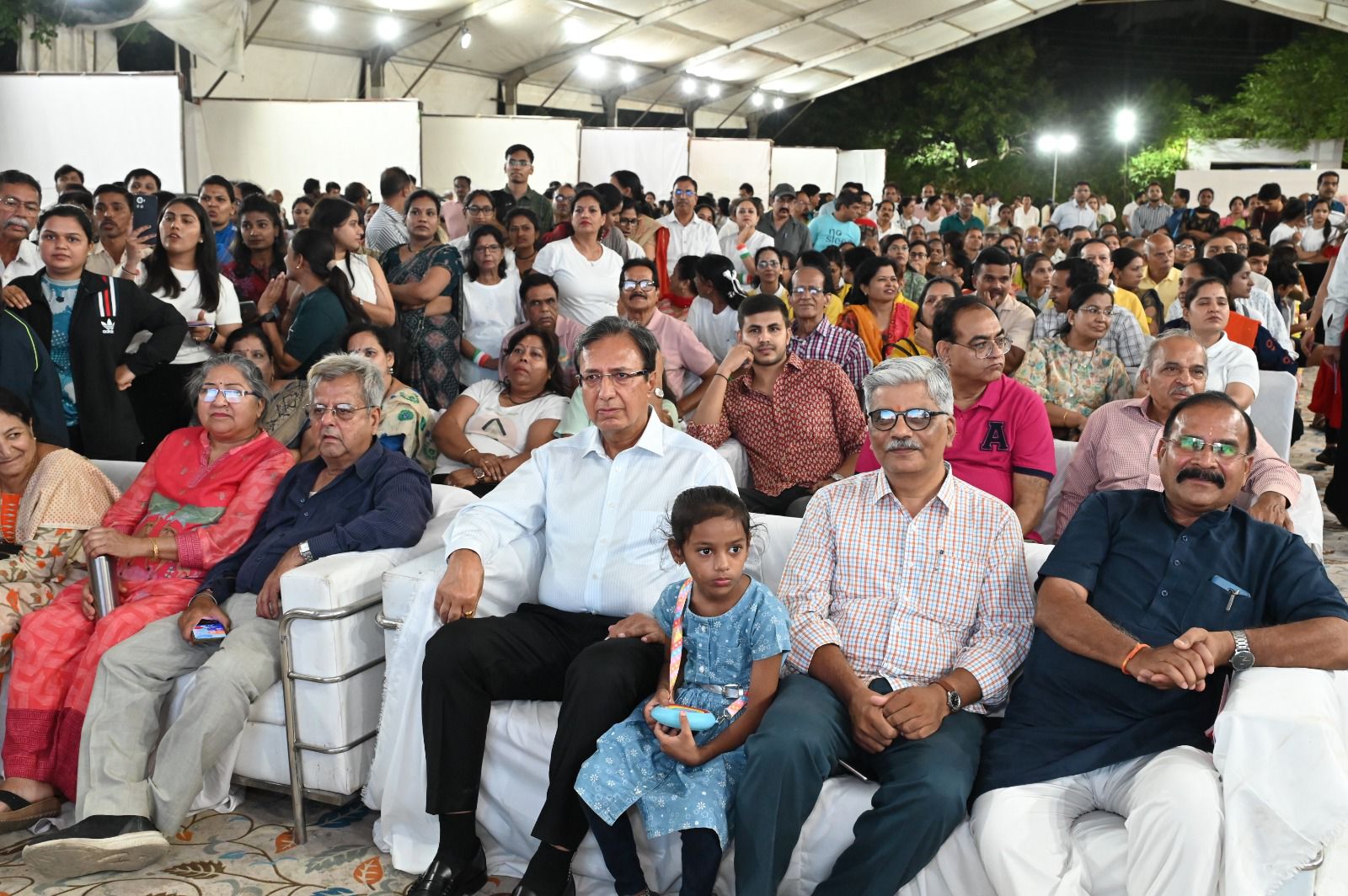 गुरुजी सेवा न्यास के “योग जत्रा” का CM ने किया शुभारंभ, 1000 सूर्य नमस्कार कर बनेगा वर्ल्ड रिकॉर्ड