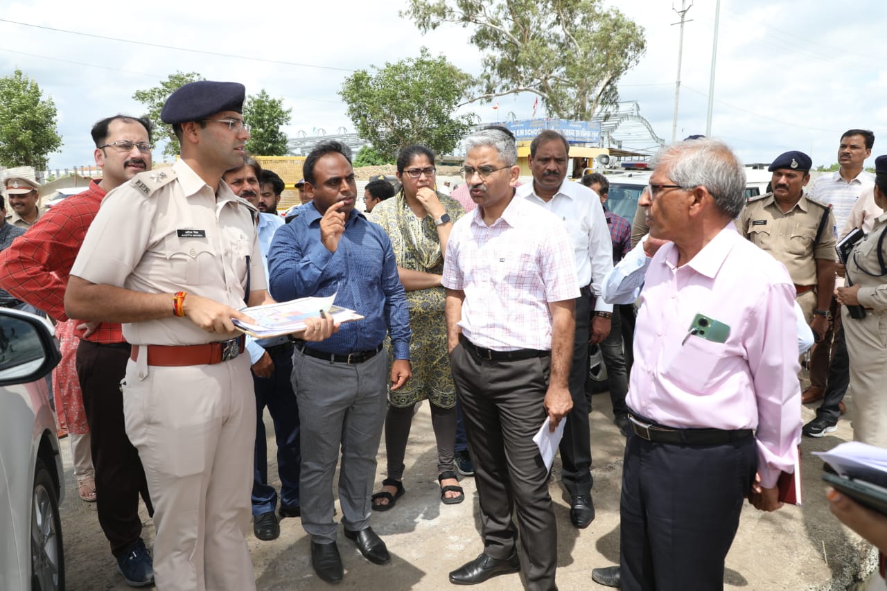 Indore : 10 जुलाई को लाखों लाड़ली बहनें मैदान में जुटेगी, लाठी प्रदर्शन के साथ CM शिवराज को भेंट करेगी 101 फीट की विशाल राखी