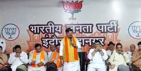 अमित शाह के बूथ सम्मेलन में 50 हजार कार्यकर्ता जुटाएंगे विजयवर्गीय! 72 घंटे की तैयारी मे होगा सबसे बड़ा बूथ सम्मलेन