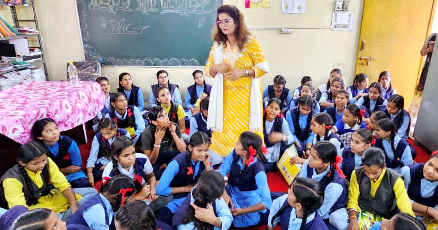 संतुलित आहार ना खाने की वजह से भी बरसात में हेयर फॉल जैसी परेशानियां होती है : सीमा सोनी