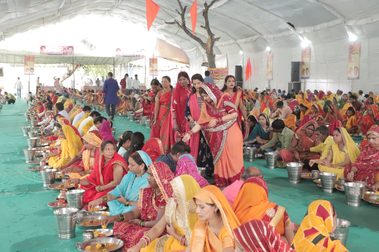 विधायक संजय शुक्ला द्वारा किया गया विशाल रुद्राभिषेक का आयोजन, सैकड़ों नागरिकों ने किया भगवान शिव का अभिषेक