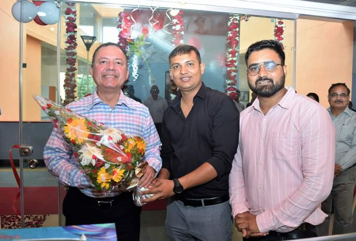 आईआईएम इंदौर में वह फूड जोन का शुभारंभ