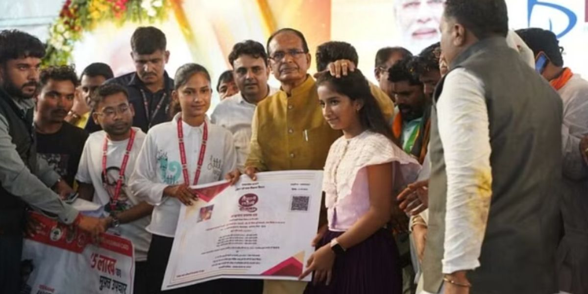 खातेगांव में CM शिवराज ने किया करोड़ों की सिंचाई परियोजना का भूमिपूजन, हरणगांव को तहसील बनाने की घोषणा