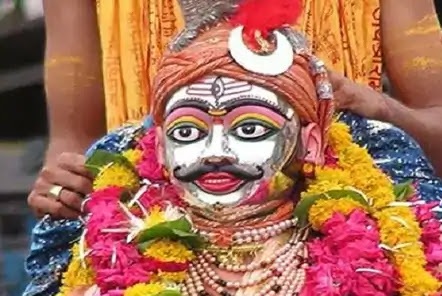 चौथी बार नगर भ्रमण पर निकले बाबा महाकाल, श्रद्धालुओं का उमड़ा जनसैलाब