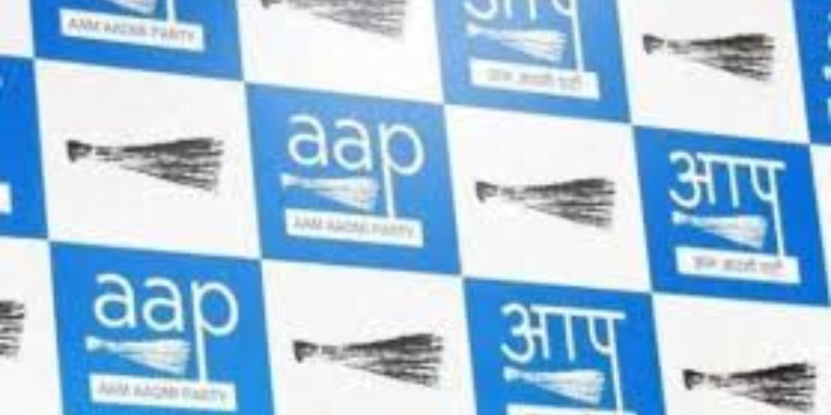 फीस वृद्धि से पहले निजी स्कूलों का हो लेखा परीक्षण - आप