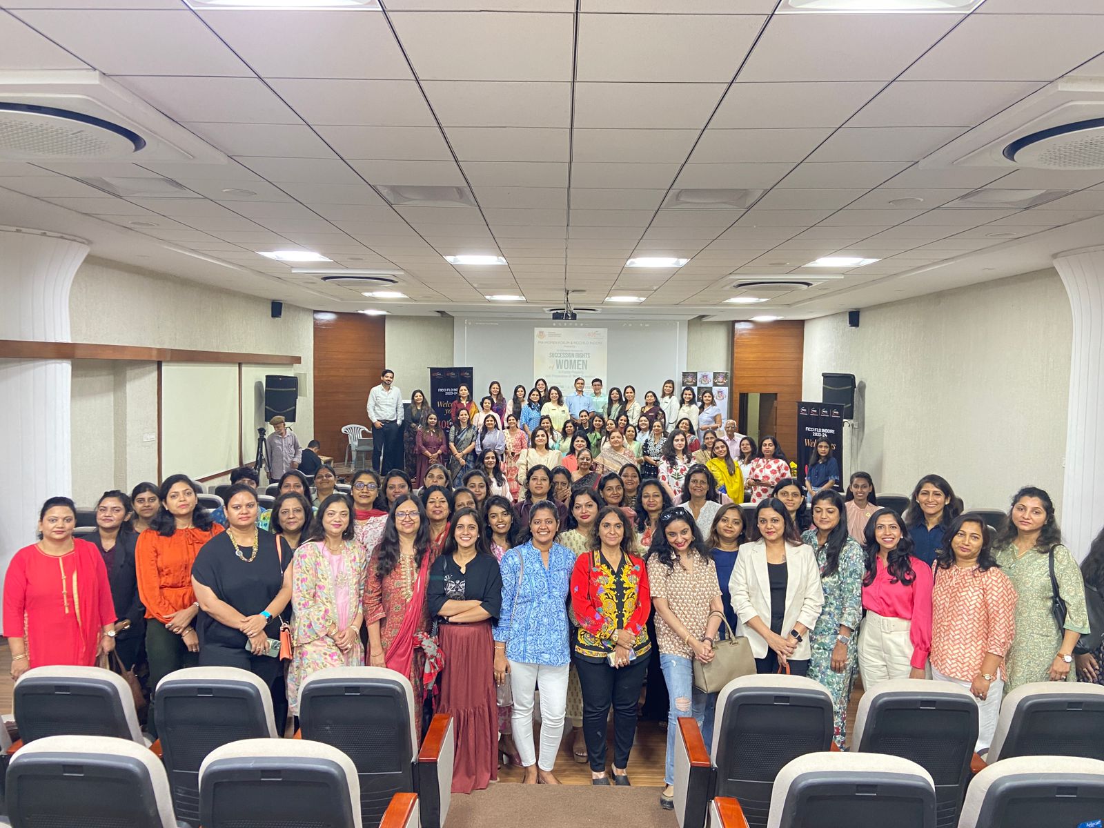 IMA और फिक्की फ्लो इंदौर ने "पारिवारिक संपत्ति में महिलाओं के उत्तराधिकार अधिकार और महिलाओं द्वारा 'वसीयत' की तैयारी" पर वीमेन फोरम सेशन का किया आयोजन