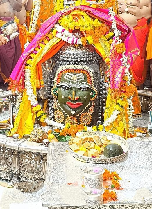 Live Darshan: हमारे साथ कीजिए देश और दुनिया के प्रमुख मंदिरों के लाइव दर्शन